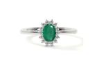 Oval Shape Natural Emerald Rings For Sale